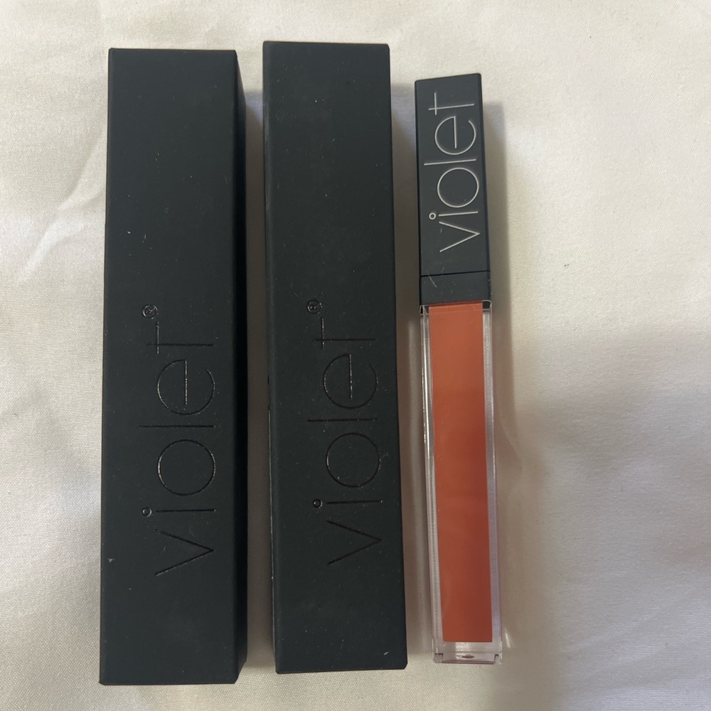 Violet Voss Liquid Lipstick